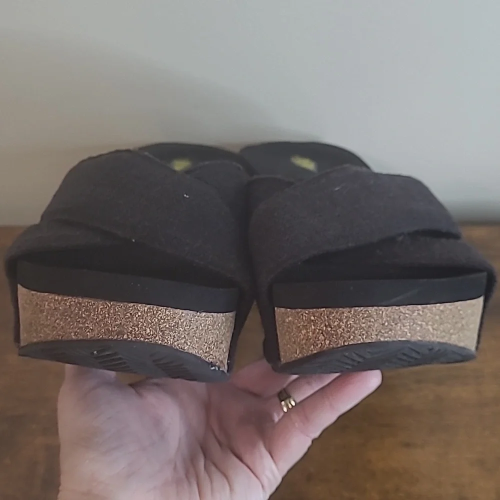 Volatile Black & Cork Platform Wedge Sandals with Padded Fabric Straps size 9
